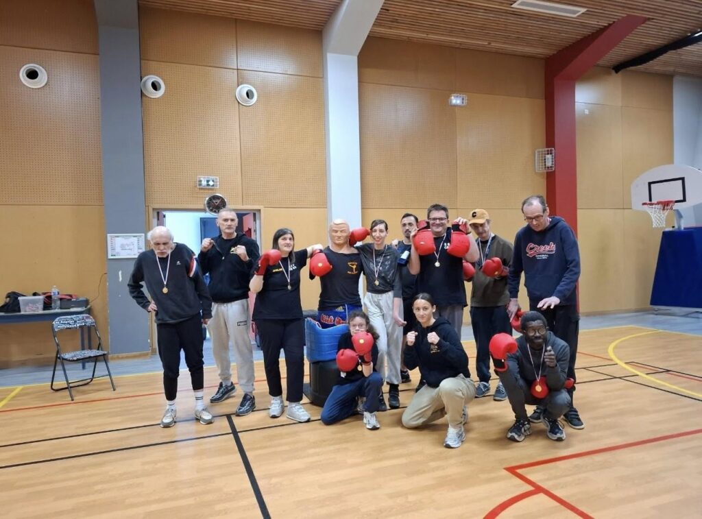 Stagiaires du stage Handi-Boxe du 16 avril 2026 à Nans-les-Pins sur le ring